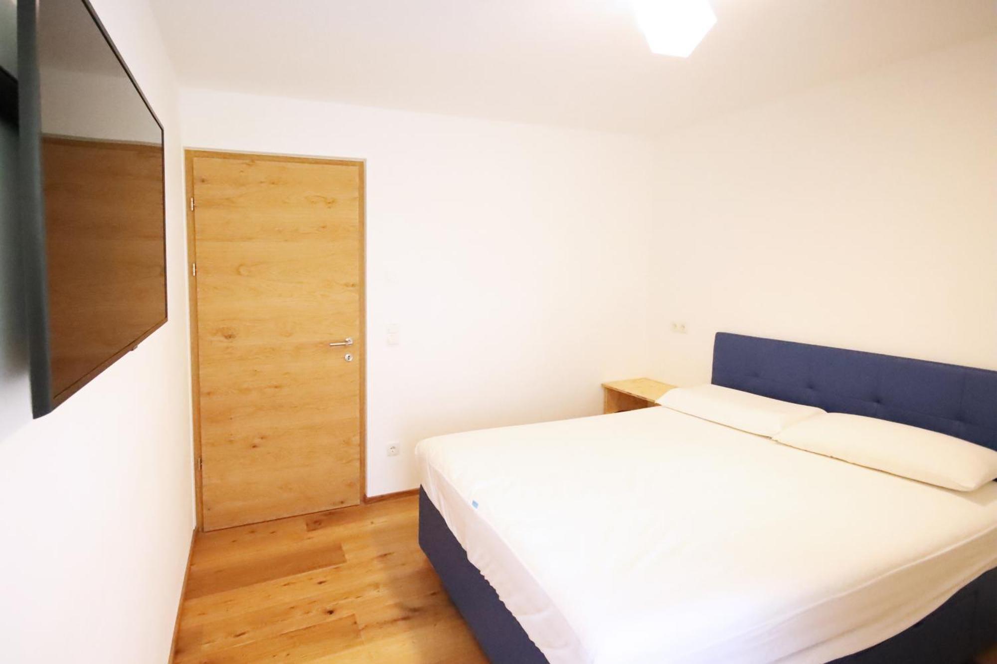 Aurturist Dobbiaco Roulette Apartment Room photo